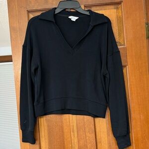 Danskin Black V-Neck Pullover Top